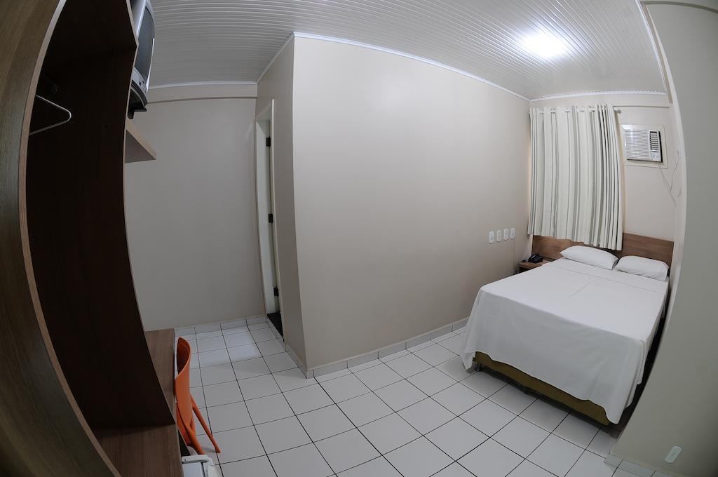 Hotel Guapindaia Centro Рио Бранку Стая снимка